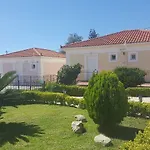 Big Village 3*